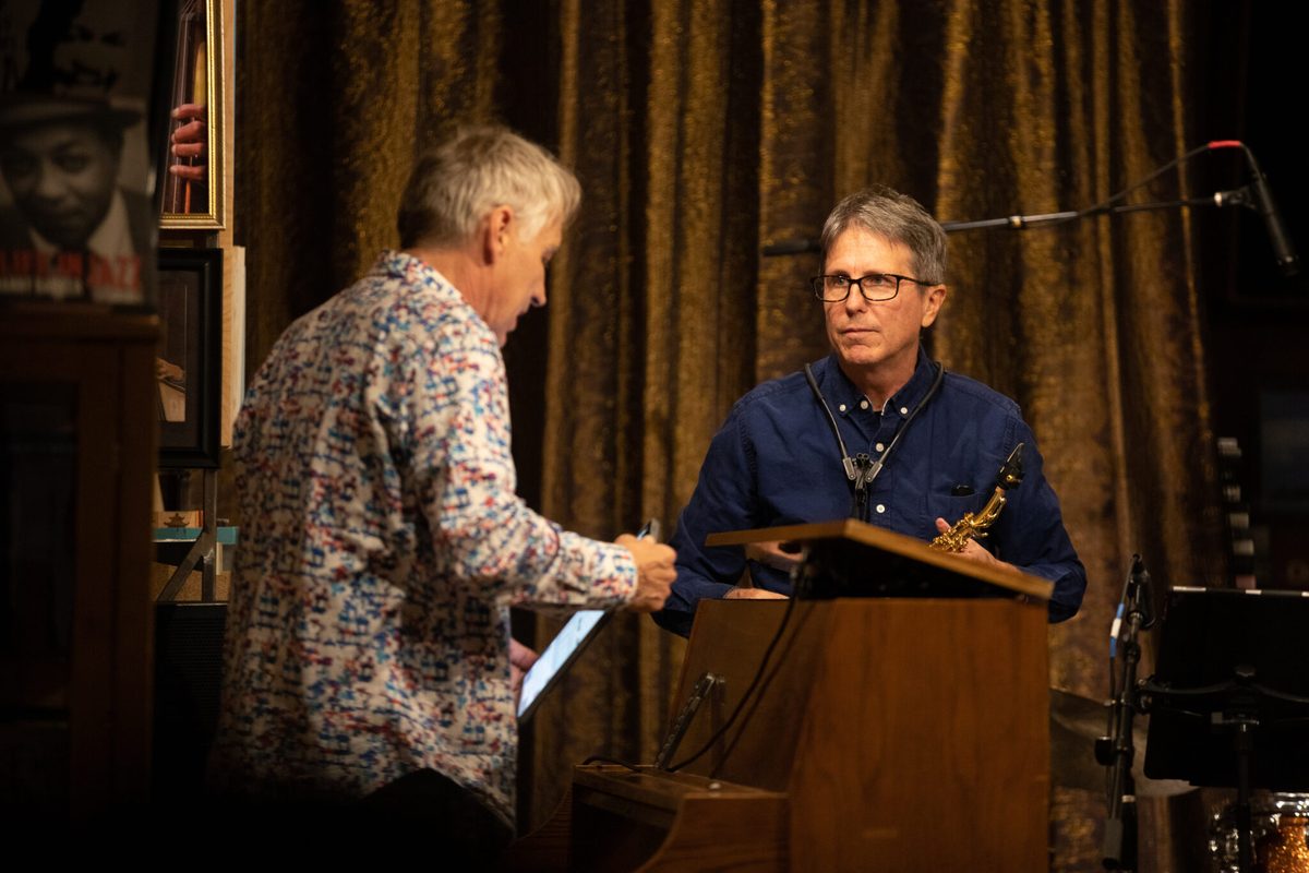 Eric Scheide performing